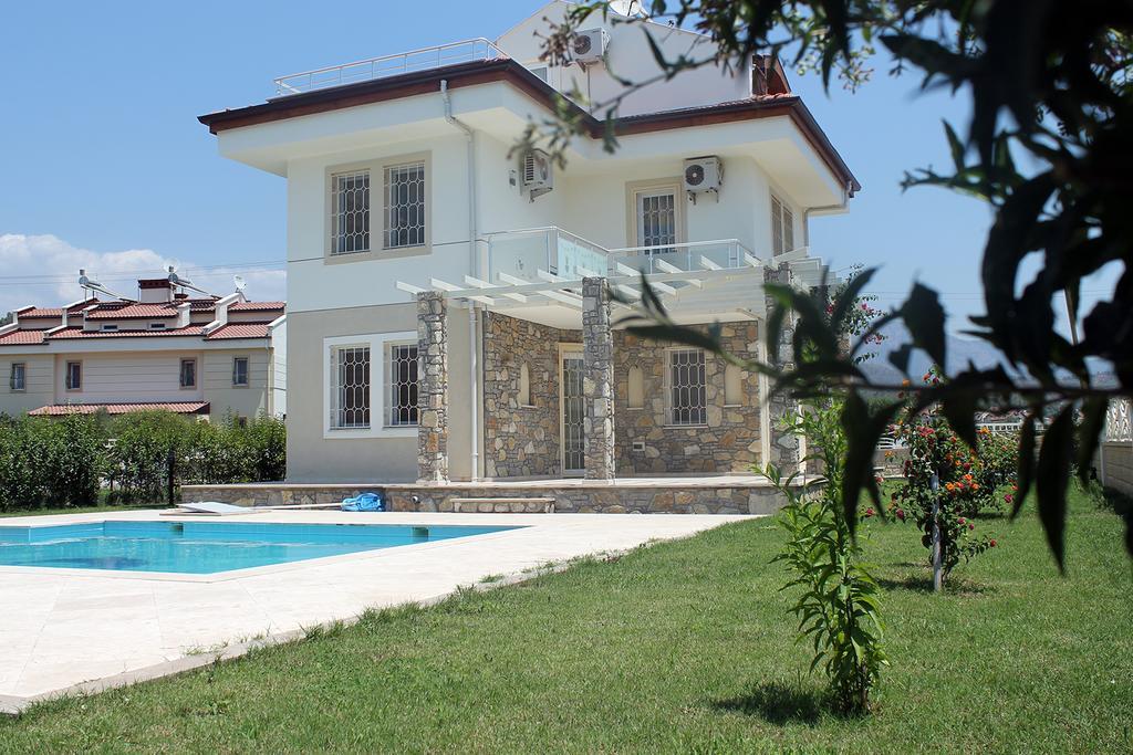 Lale Apartments Фетие Екстериор снимка