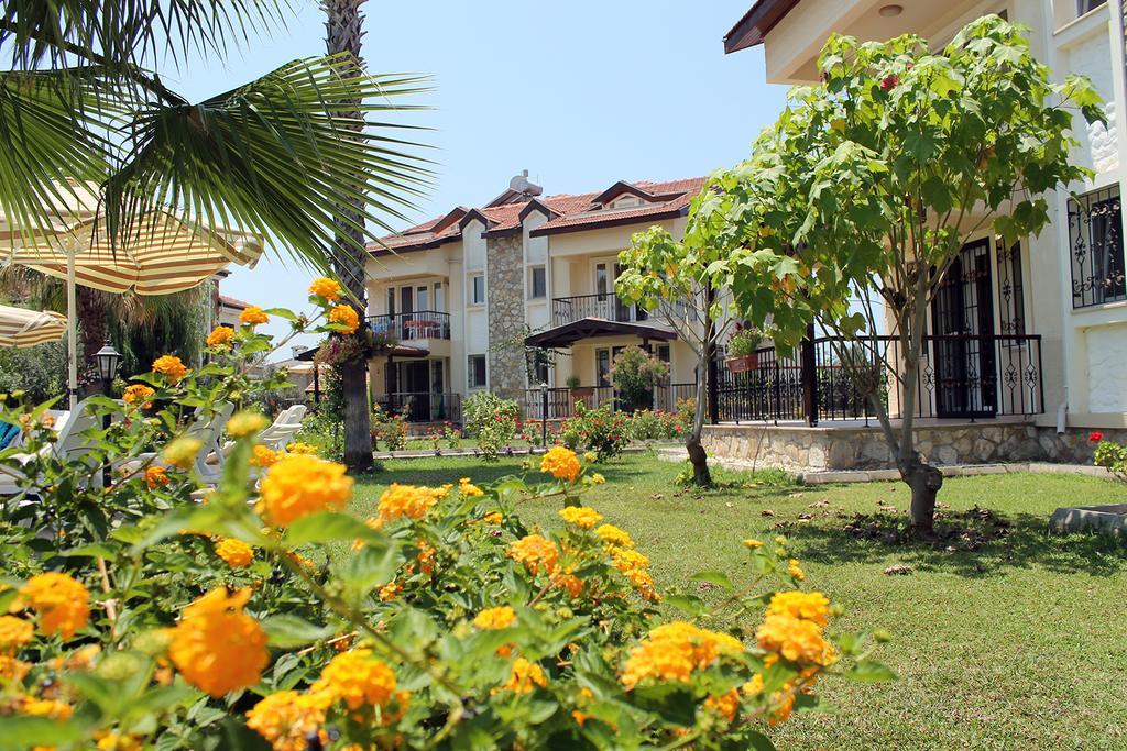 Lale Apartments Фетие Екстериор снимка
