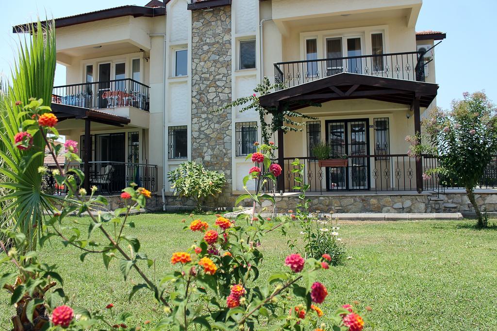 Lale Apartments Фетие Екстериор снимка