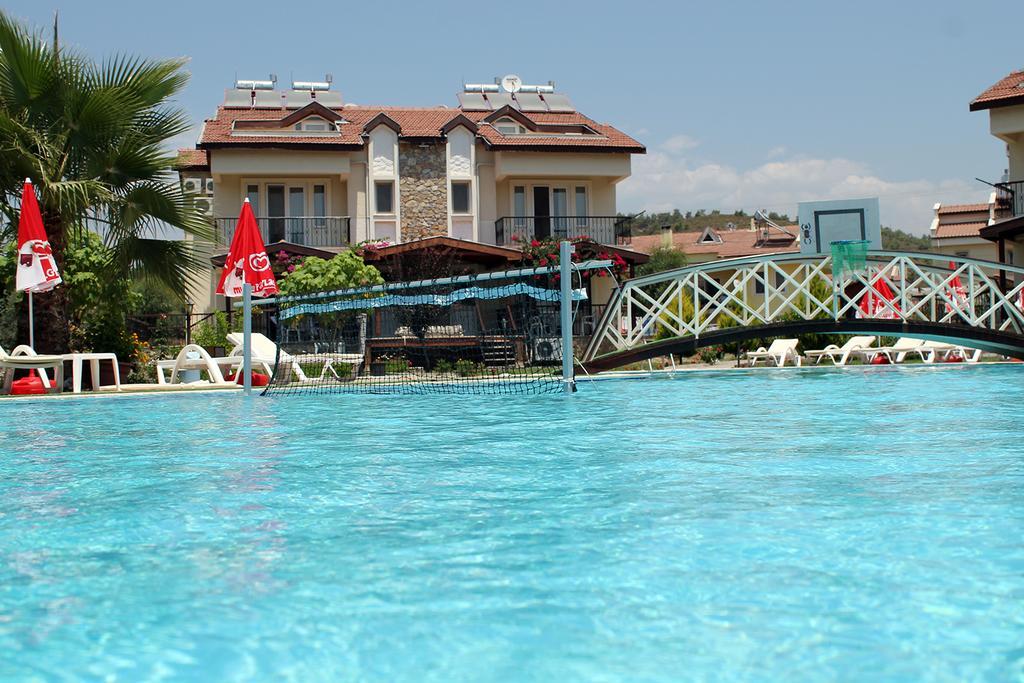 Lale Apartments Фетие Екстериор снимка
