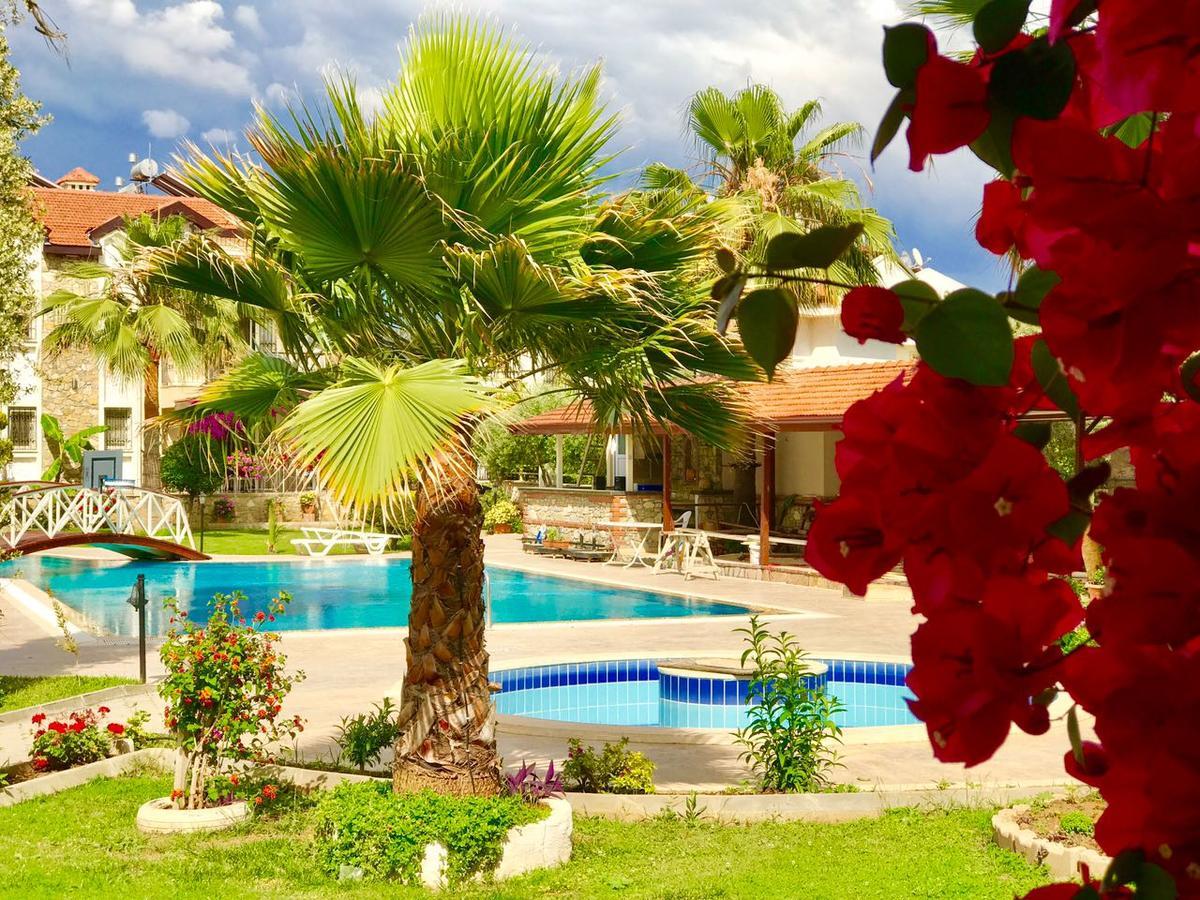 Lale Apartments Фетие Екстериор снимка