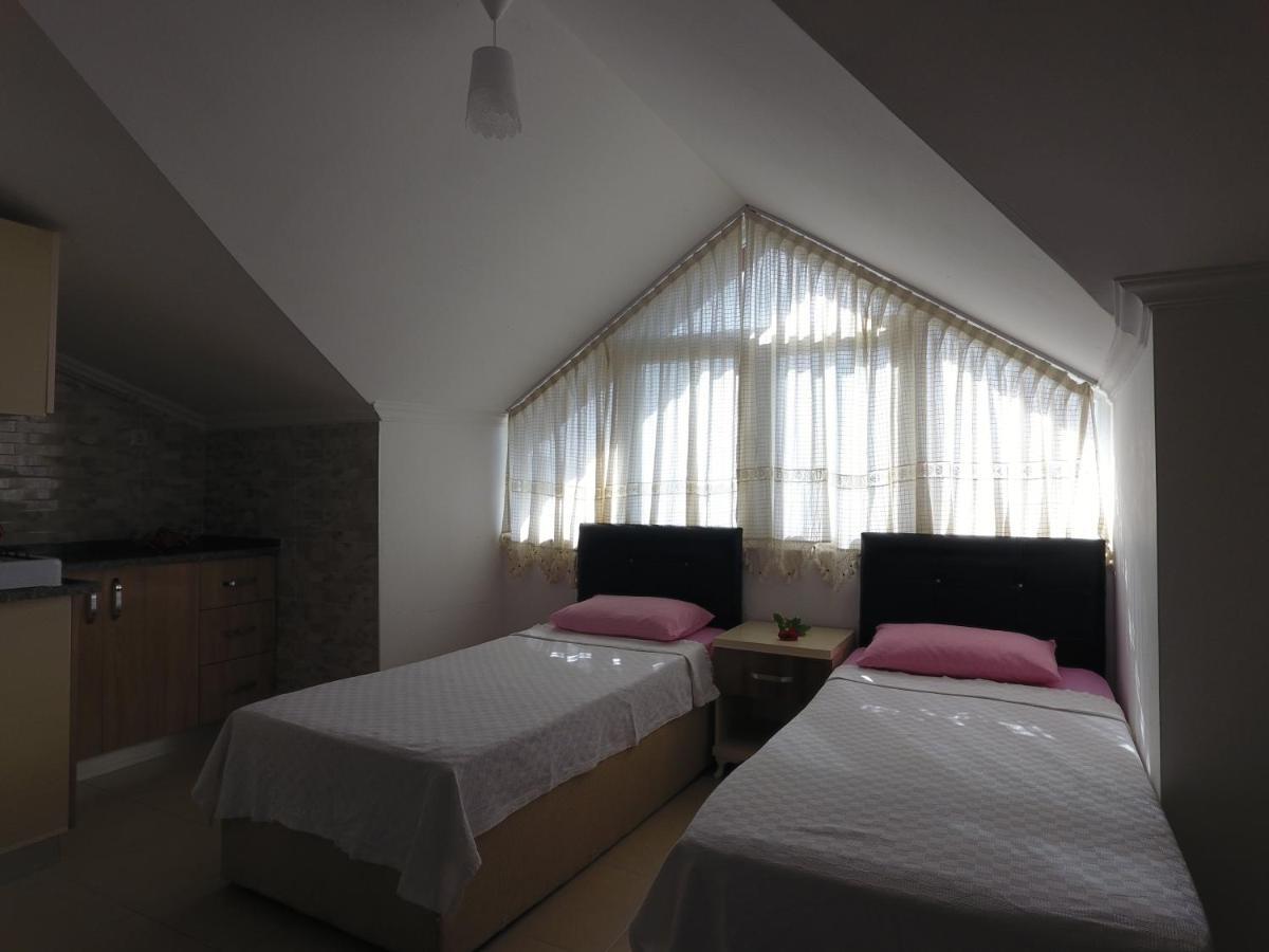 Lale Apartments Фетие Екстериор снимка